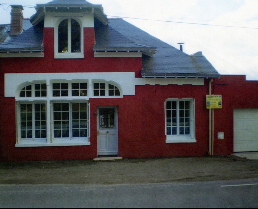 Le Petit Artisan du Coin - Couverture, peinture, ravalement, maçonnerie à Nantes et en Loire-Atlantique (44)